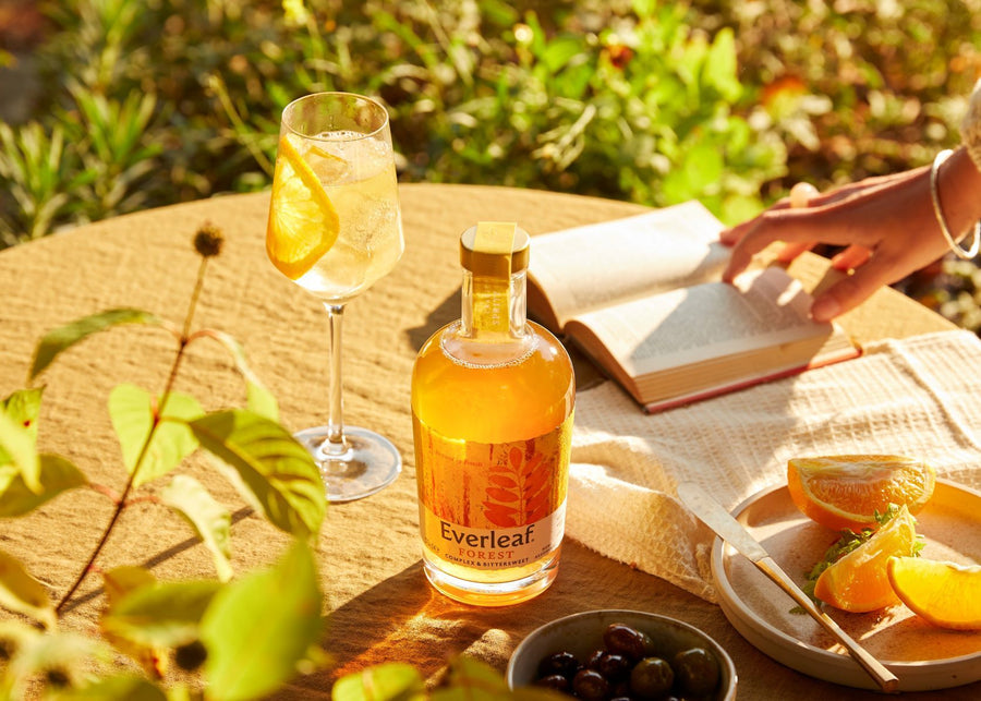 drinking non alcoholic Leaf