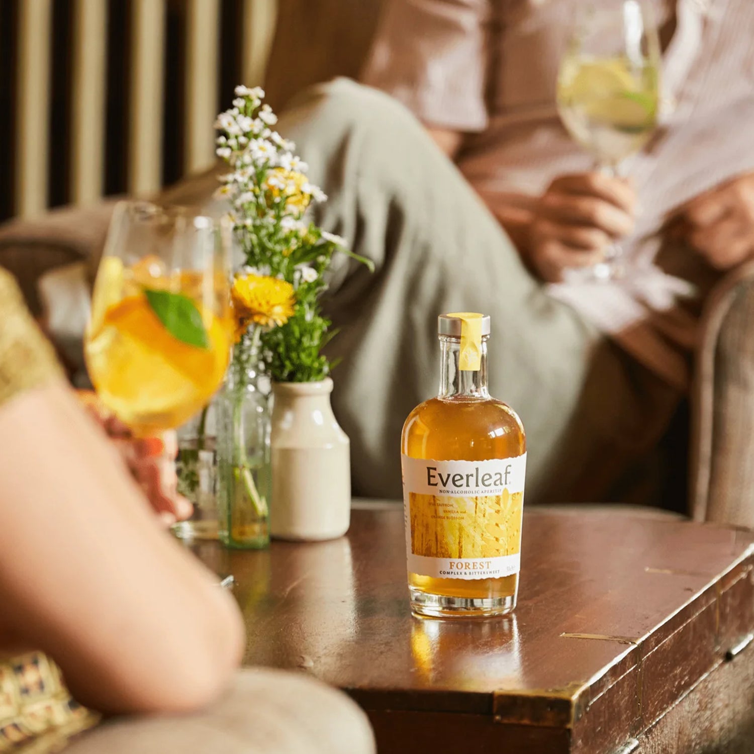 Non-Alcoholic Aperitif Alternative - Everleaf Forest · No & Low