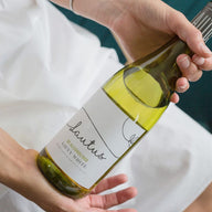 Lautus non-alcoholic sauvignon blanc white wine