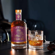 Lyre's non-alcoholic scotch whiskey on the rocks