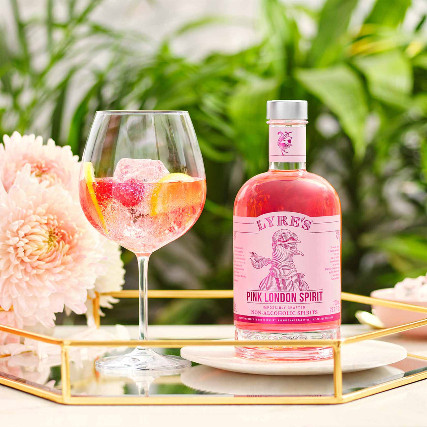 Lyre's non-alcoholic pink gin spritz