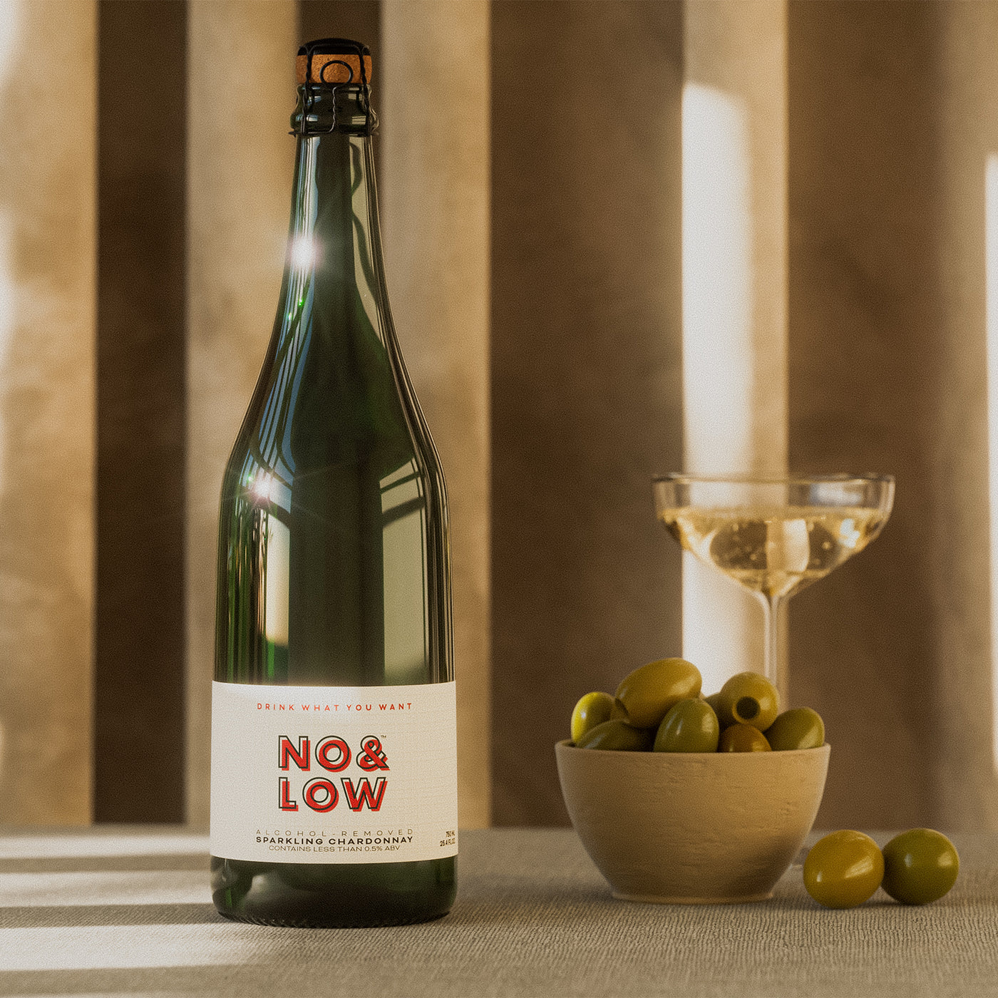 No & Low non-alcoholic sparkling chardonnay